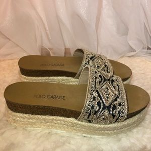 PLATFORM ESPADRILLE VINTAGE DESIGN SANDALS